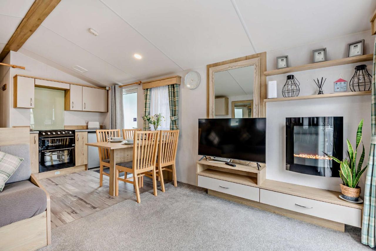 Sea La Vie Lodge, Rockley Park Holiday Park, Poole, Dorset Екстериор снимка