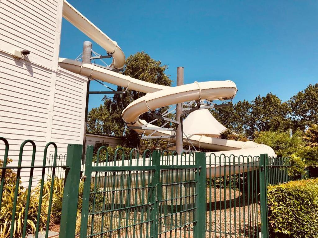 Sea La Vie Lodge, Rockley Park Holiday Park, Poole, Dorset Екстериор снимка